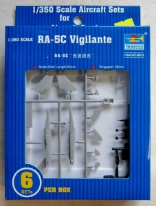 TRUMPETER 1/350 06218 RA-5C VIGILANTES