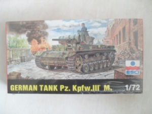 ESCI 1/72 8001 Pz.Kpfw III M