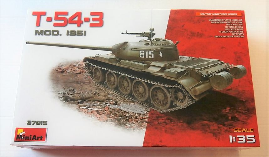 MINIART 1/35 37015 T-54-3 MEDIUM TANK MOD 1951