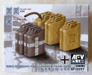 AFV CLUB 1/35 35257 GERMAN FUEL/WATER TANK SET