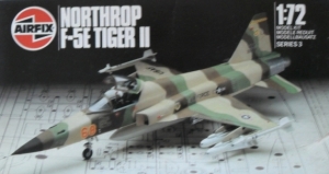 AIRFIX 1/72 03040 NORTHROP F-5E TIGER II