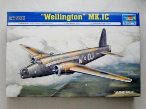 TRUMPETER 1/72 01626 WELLINGTON Mk.IC