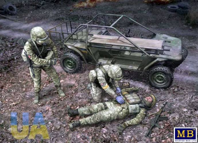 MASTERBOX 1/35 35246 MONGOOSE BUGGY THE UKRAINIAN BATTLEFIELD EVACUATION WITH CREW