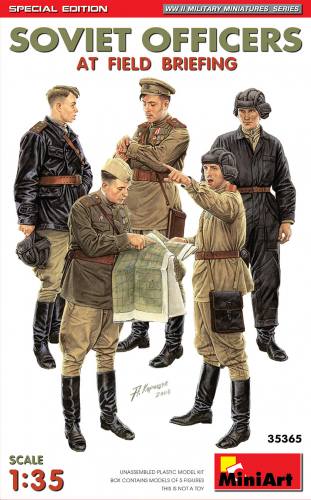 MINIART 1/35 35365 SOVIET OFFICERS AT FIELD BRIEFING
