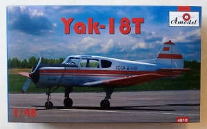A MODEL 1/48 4810 YAK-18T