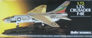 HELLER 1/72 80326 L.T.V. F-8E CRUSADER