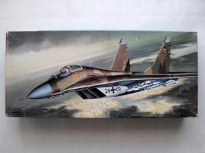 FUJIMI 1/72 35135 MiG 29 FULCRUM GERMAN MIG