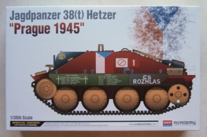 ACADEMY 1/35 13277 JAGDPANZER 38 t  HETZER PRAGUE 1945