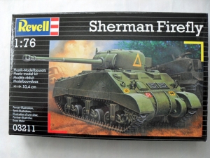 REVELL 1/76 03211 SHERMAN FIREFLY