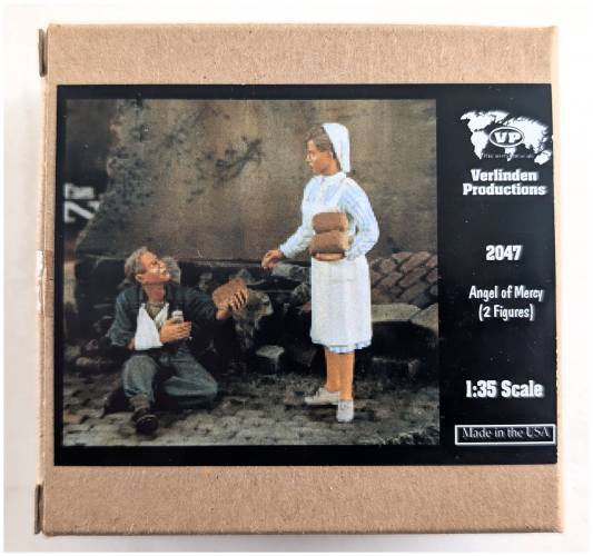 VERLINDEN PRODUCTIONS 1/35 2047 ANGEL OF MERCY 2 FIGURES
