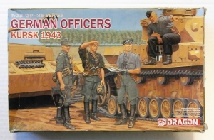 DRAGON 1/35 6456 GERMAN OFFICERS KURSK 1943