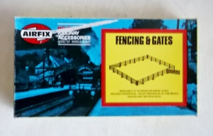 AIRFIX AIRFIX HO/OO TRACKSIDE  03613 FENCING   GATES
