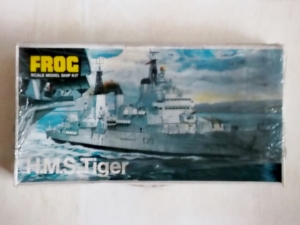 FROG  F142 HMS TIGER 