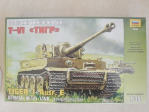 ZVEZDA 1/35 3646 TIGER I Ausf.E  EARLY 