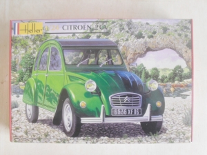 HELLER 1/24 80765 CITROEN 2CV