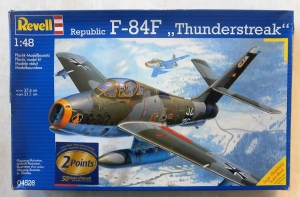 REVELL 1/48 04526 REPUBLIC F-84F THUNDERSTREAK