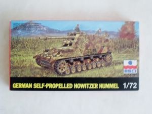 ESCI 1/72 8013 GERMAN SELF PROPELLED HOWITZER HUMMEL