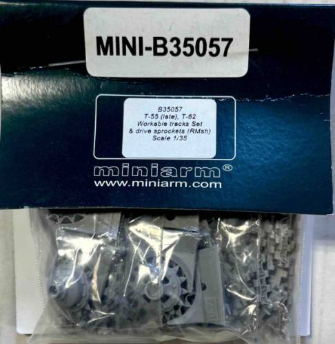 MINIARM 1/35 B35057 T-55  LATE   T-62 WORKABLE TRACKS SET   DRIVE SPROCKETS 