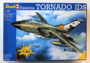 REVELL 1/32 04700 PANAVIA TORNADO IDS