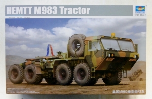 TRUMPETER MODELS 1/35 01021 HEMTT M983 TRACTOR