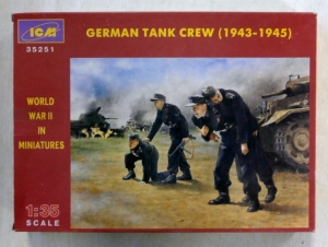 ICM 1/35 35251 GERMAN TANK CREW  1943-1945 