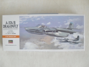 HASEGAWA 1/72 A12 A-37A/B DRAGONFLY