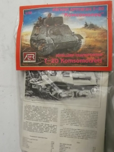 AER 1/35 3504 T-20 KOMSOMOLYETS