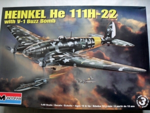MONOGRAM 1/48 5530 HEINKEL He 111H-22 WITH V-1