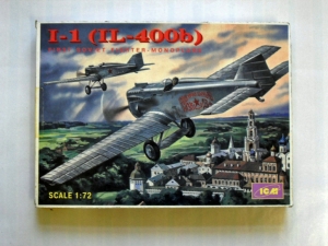 ICM 1/72 72051 POLIKARPOV I-1  IL-400b 