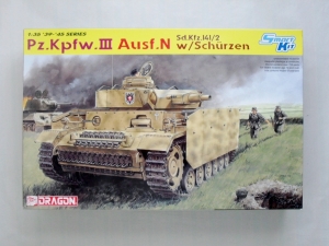 DRAGON 1/35 6474 Pz.Kpfw III Ausf.N WITH SCHURZEN