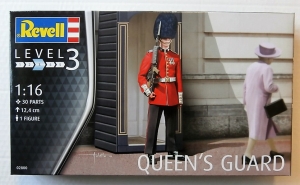 REVELL 1/16 02800 QUEENS GUARD