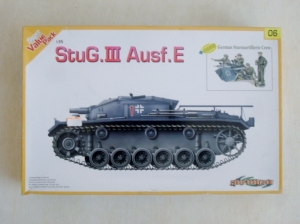 CYBER-HOBBYCOM 1/35 9106 StuG.III Ausf.E
