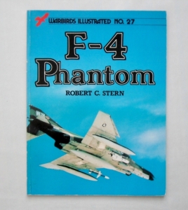 WARBIRDS ILLUSTRATED  27. F-4 PHANTOM-1