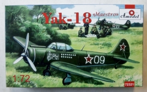 A MODEL 1/72 72321 YAK-18 MAESTRO