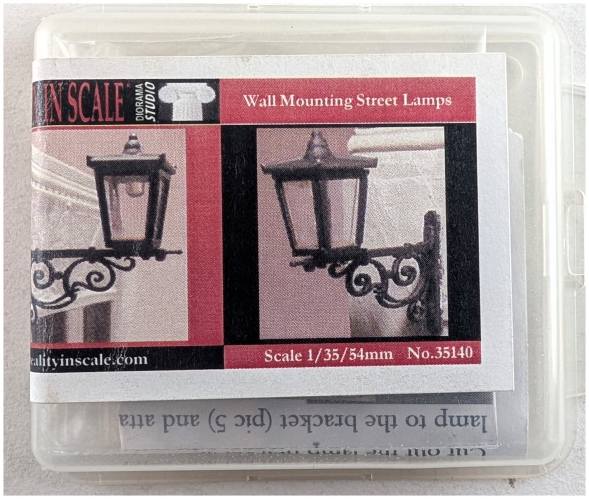 REALITY IN SCALE 1/35 35140 WALL MOUNTING STREET LAMPS