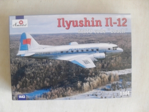 A MODEL 1/144 1443 ILYUSHIN IL-12