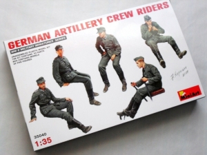 MINIART 1/35 35040 GERMAN ARTILLERY CREW RIDERS
