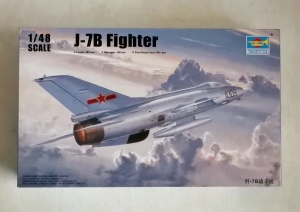 TRUMPETER MODELS 1/48 02860 J-7B FIGHTER