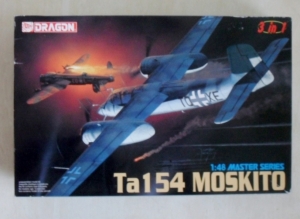 DRAGON 1/48 5522 Ta 154 MOSKITO 3 IN 1