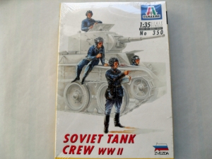ITALERI 1/35 350 SOVIET TANK CREW