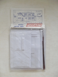 MODAKIT 1/72 AIRFIELD CONTROL TOWER