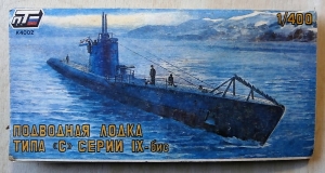 RUSSIAN MAKE 1/400 K4002 RUSSIAN SUBMARINE