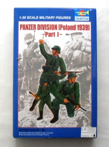 TRUMPETER 1/35 00402 PANZER DIVISION POLAND 1939 PART 1