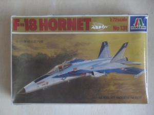 ITALERI 1/72 131 F-18 HORNET