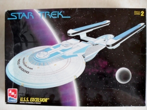 AMT/ERTL  6630 STAR TREK USS EXCELSIOR