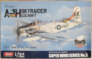 ZOUKEI-MURA 1/32 SUPER WING SERIES NO.3 A-1H SKYRAIDER US NAVY