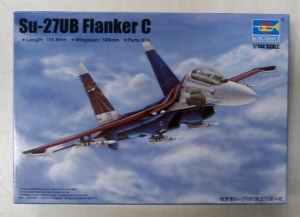TRUMPETER 1/144 03916 Su-27UB FLANKER C