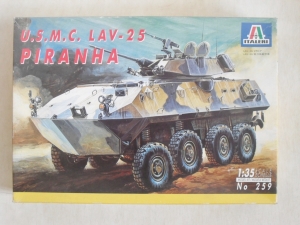 ITALERI 1/35 259 U.S.M.C. LAV-25 PIRANHA