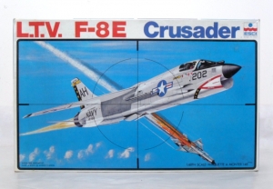 ESCI 1/48 4011 L.T.V F-8E CRUSADER