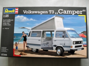 REVELL 1/25 07344 VOLKWAGEN T3 CAMPER